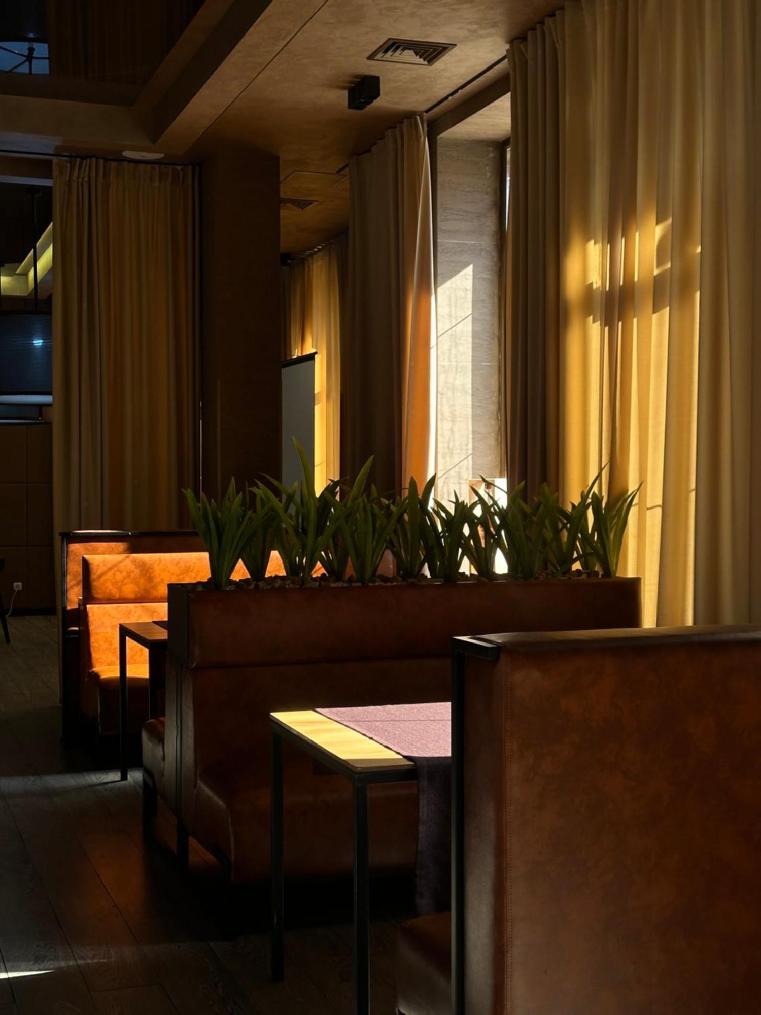 Hotel Atmosphere Poltava Eksteriør billede
